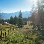 Stoablick - Barrierefrei Mit Bergblick